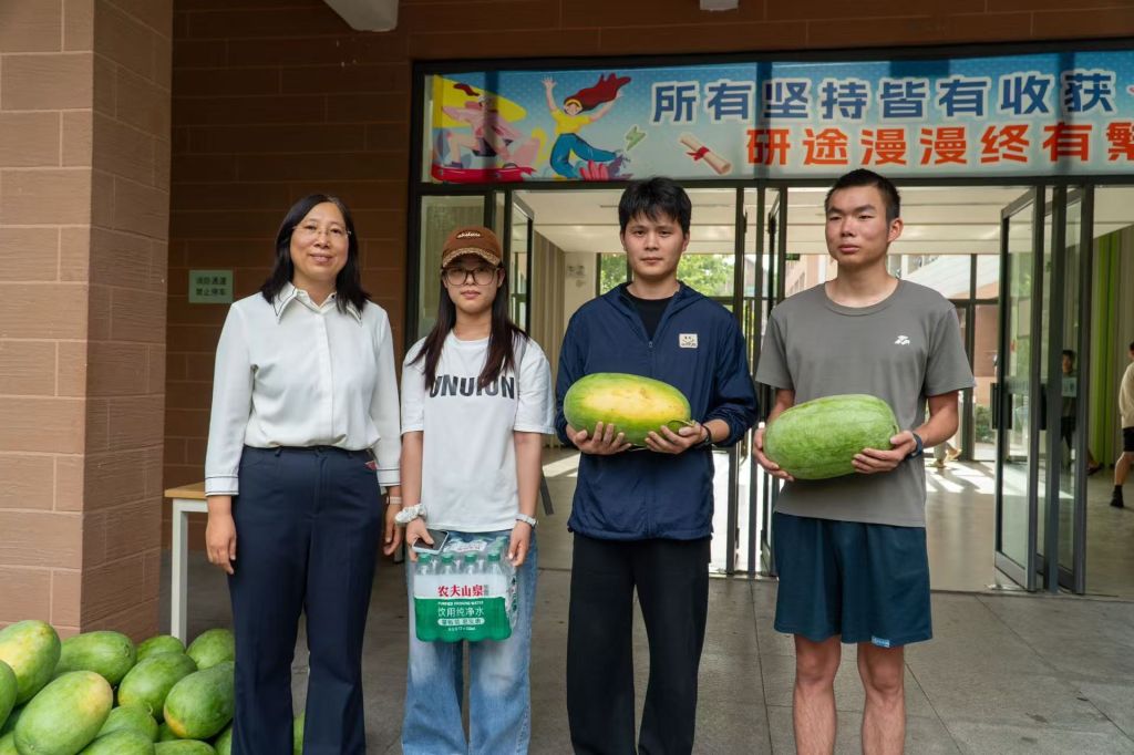 送去ky88com官网限时优惠的关怀